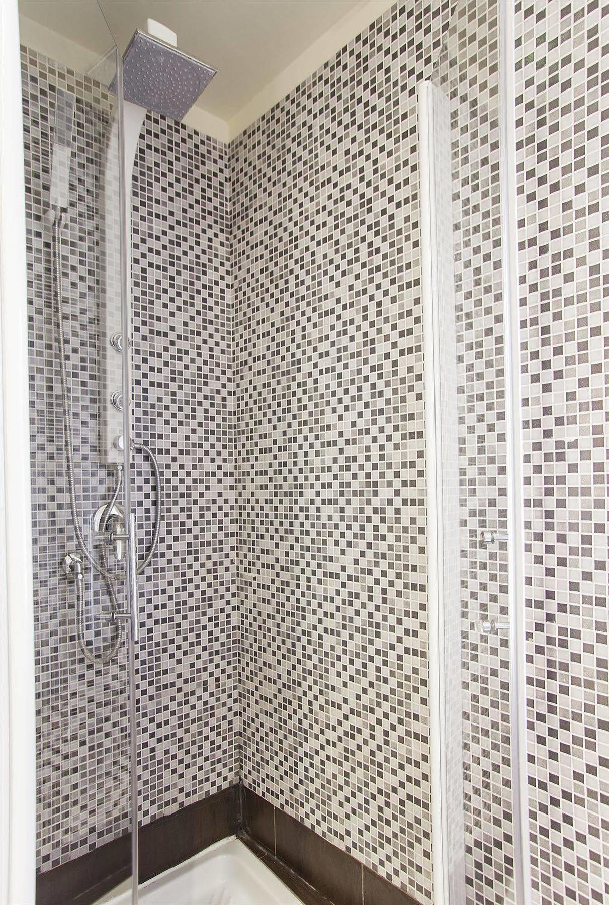 רומא Hotel Tuscolana מראה חיצוני תמונה